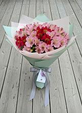Букет цветов из:  Альстромерии в Шиткино