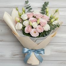 Букет цветов из:  Лизиантусы в Шиткино