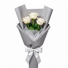 Букет 3 белые розы в Шиткино