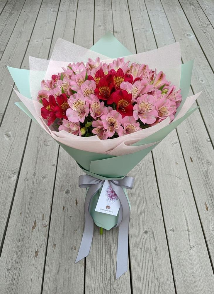 Букет цветов из: Альстромерии в Шиткино