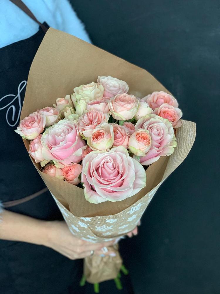 Букет цветов из: Хризантемы и Розы в Шиткино