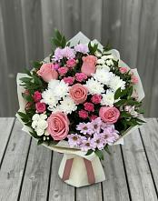 Букет цветов из:  Альстромерии, Гвоздики, Розы и Хризантемы в Шиткино