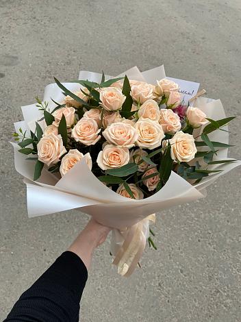 Букет Кремовые розы Латте в Шиткино