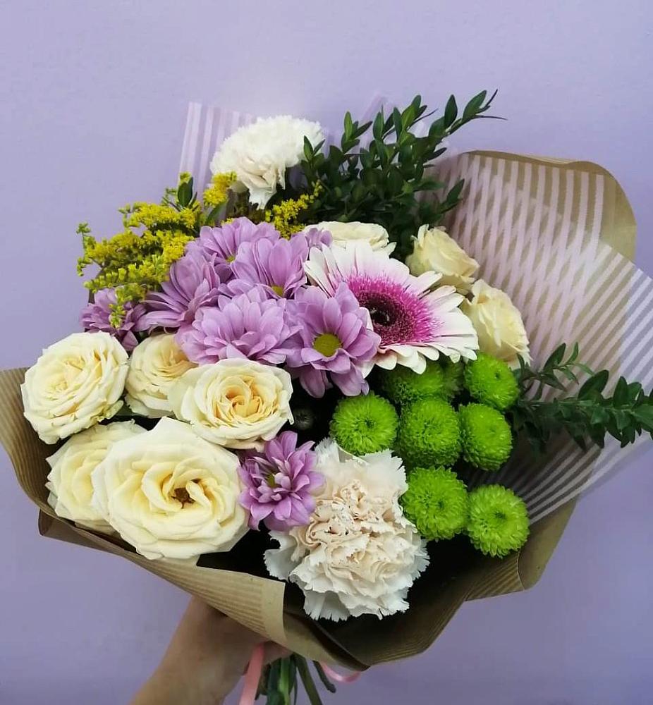 Букет цветов из: Хризантемы, Розы, Гвоздики и Герберы в Шиткино