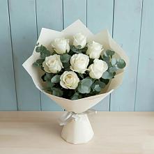 Букет Белые розы в Эвкалипте в Шиткино