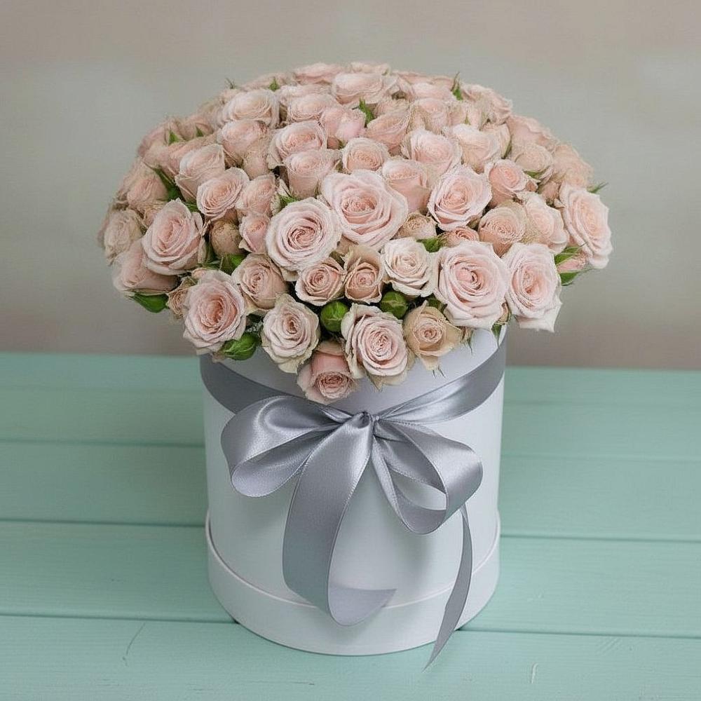 Цветочная композиция из Розы в шляпной коробке в Шиткино